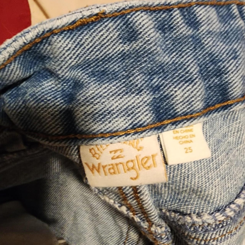 Wrangler Blue Jeans with Contrast Stitching and Leather Patch